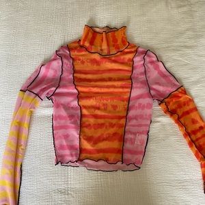 SO CUTE! love this top just worn too many times